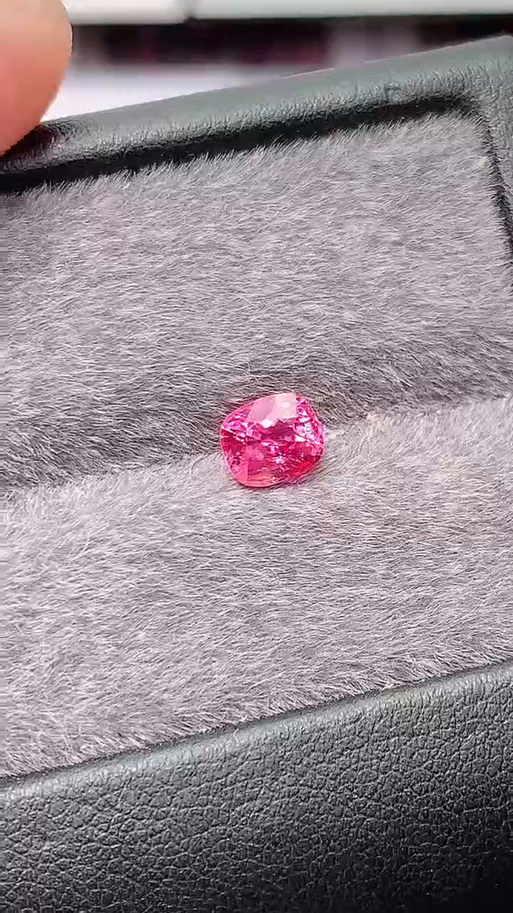 【闪购商品】尖晶石裸石未镶嵌绝地1.24