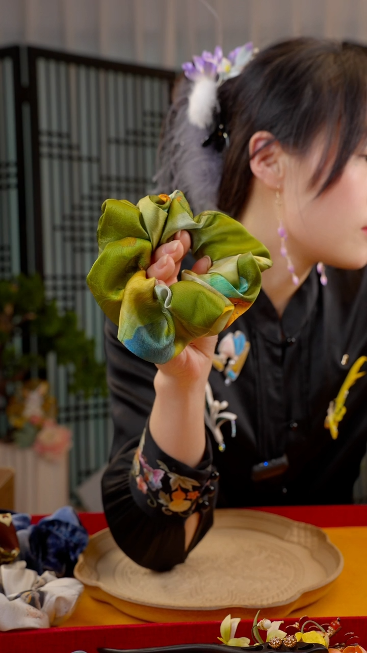 刺绣非遗苏绣绒花