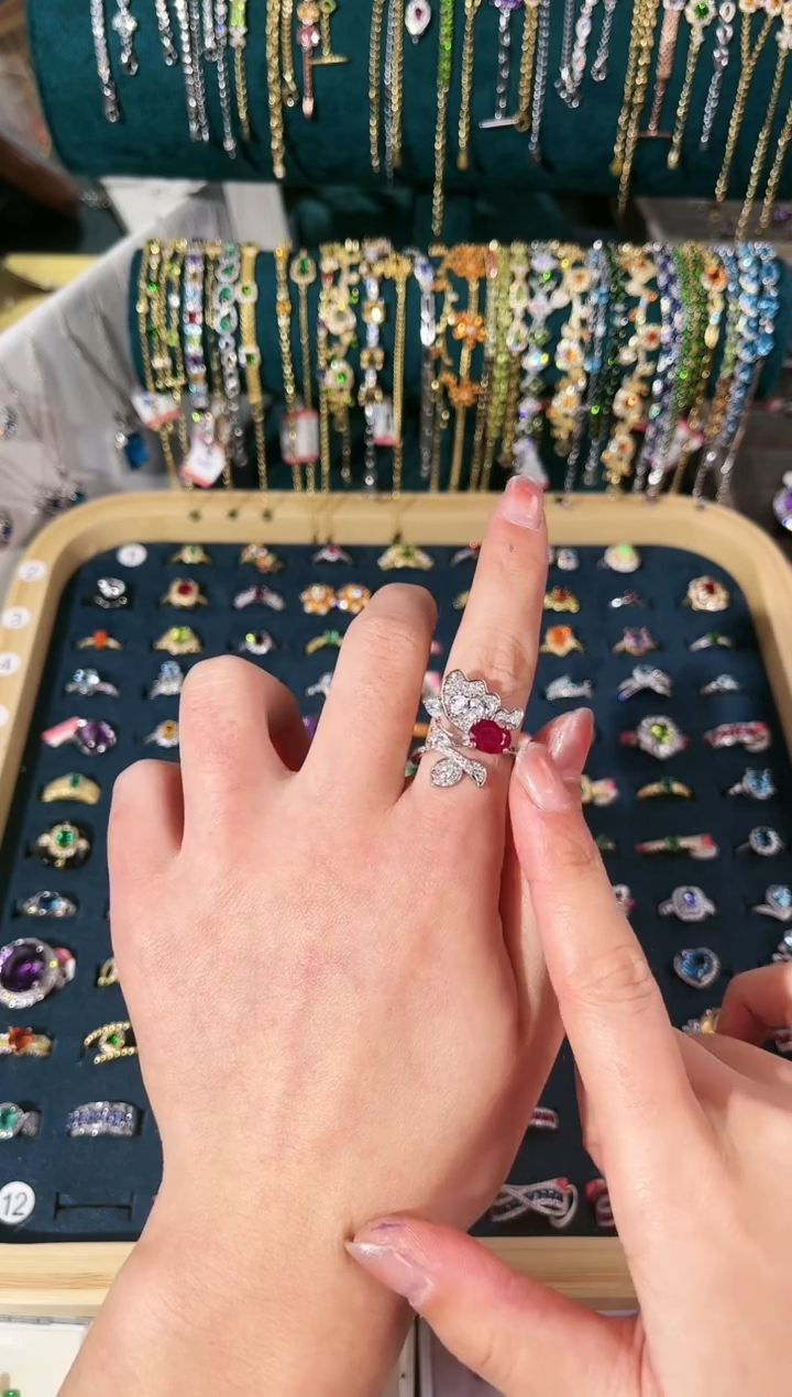 【闪购商品】红宝石戒指银S925镶嵌E-059