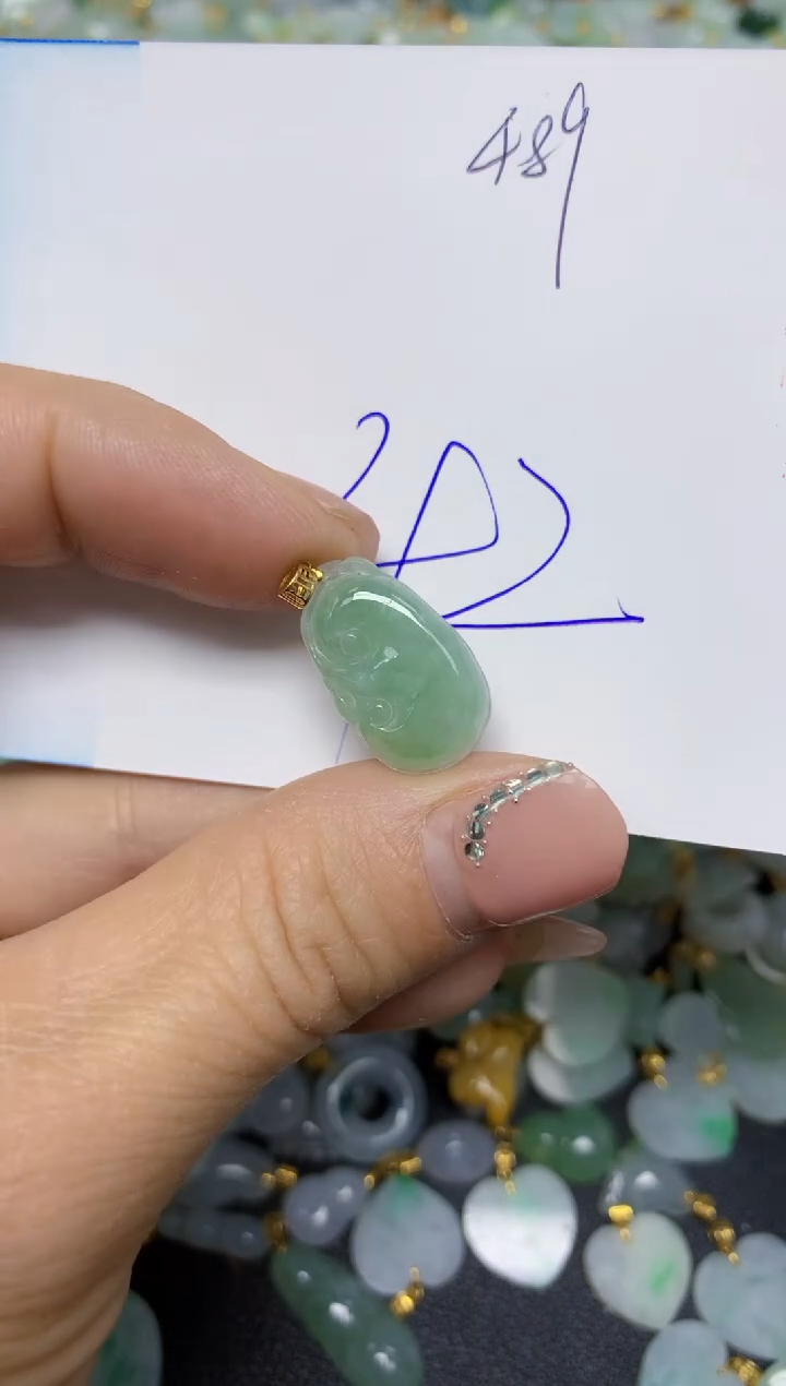 【闪购商品】翡翠挂件18K金镶嵌 天然翡翠A货