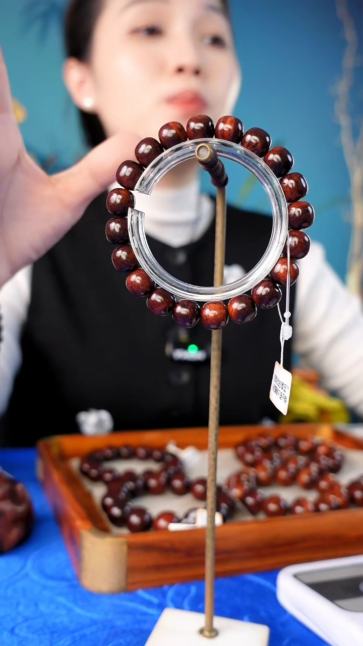 【闪购商品】木海南红降花梨公1.0老型手串16g