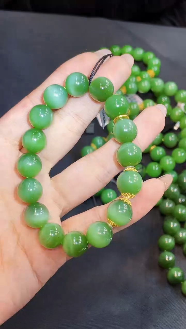 手串18K金镶嵌和田玉12MM 多样性发一