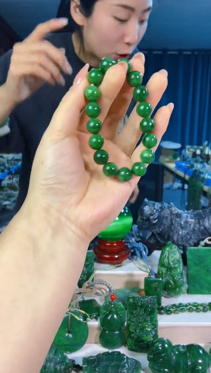 和田玉未镶嵌挂件1