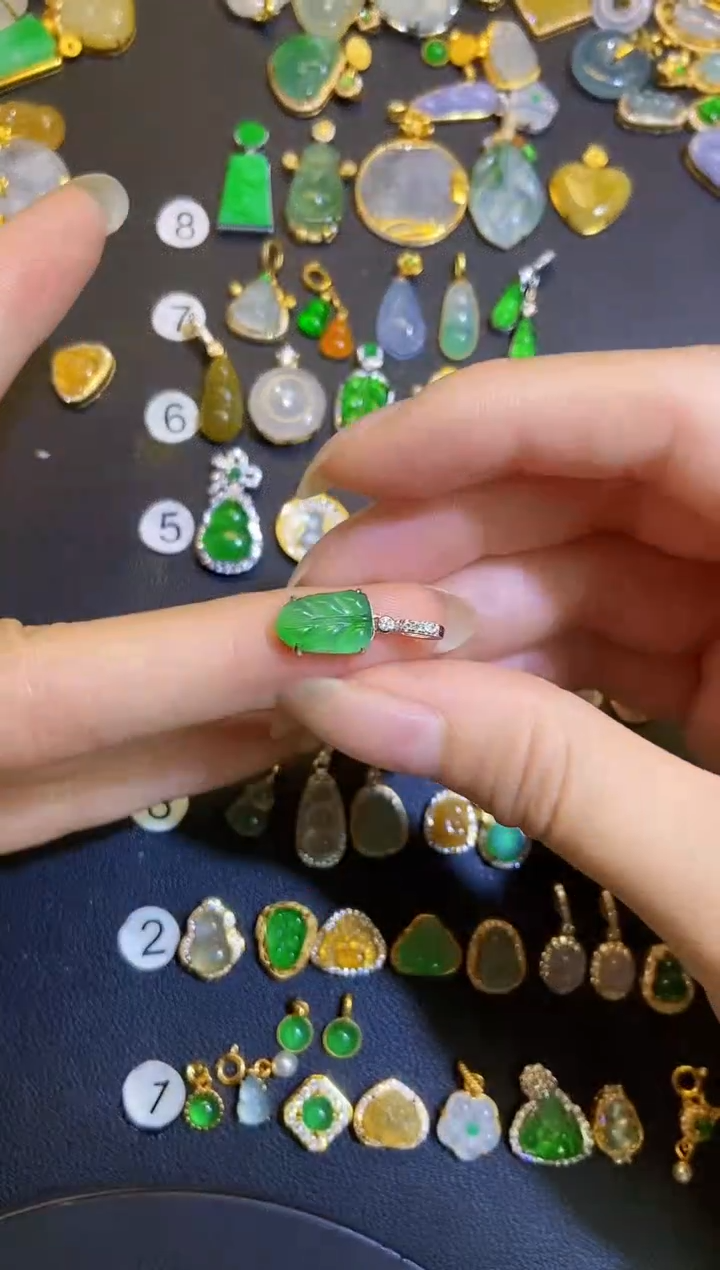 吊坠(不含链)银S925镶嵌翡翠1