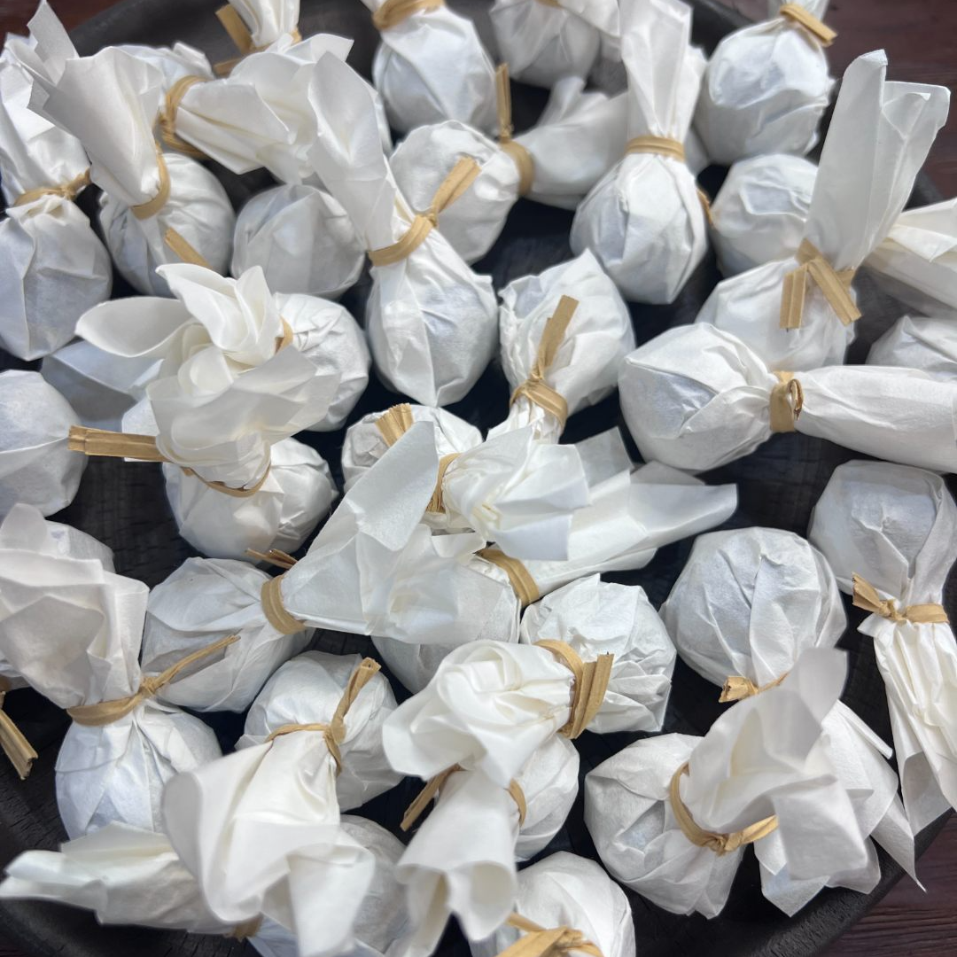 12月27日 25年 千家寨私藏茶生茶龙珠100克 DQ171