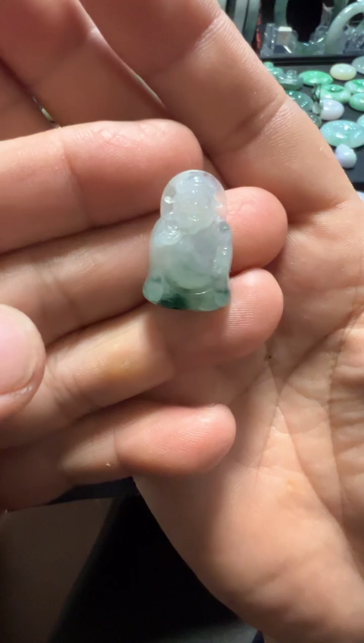 【闪购商品】翡翠挂件未镶嵌飘花财神