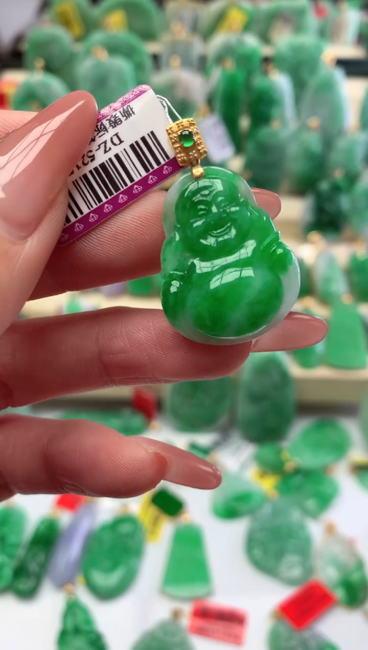 【闪购商品】翡翠颈饰18K金镶嵌挂件