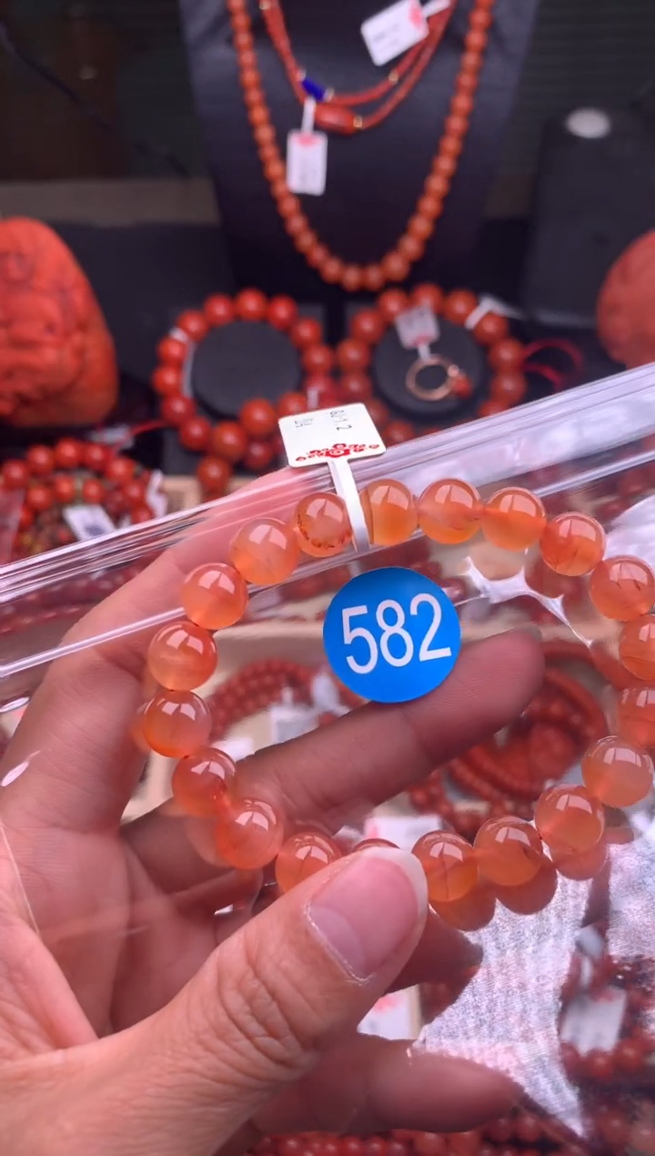 【闪购商品】南红玛瑙珠宝奇石未镶嵌582-8