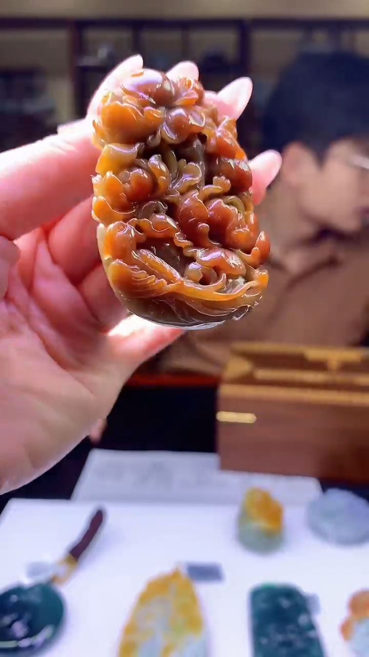 【闪购商品】定制翡翠未镶嵌8003jj-毛货挂件90