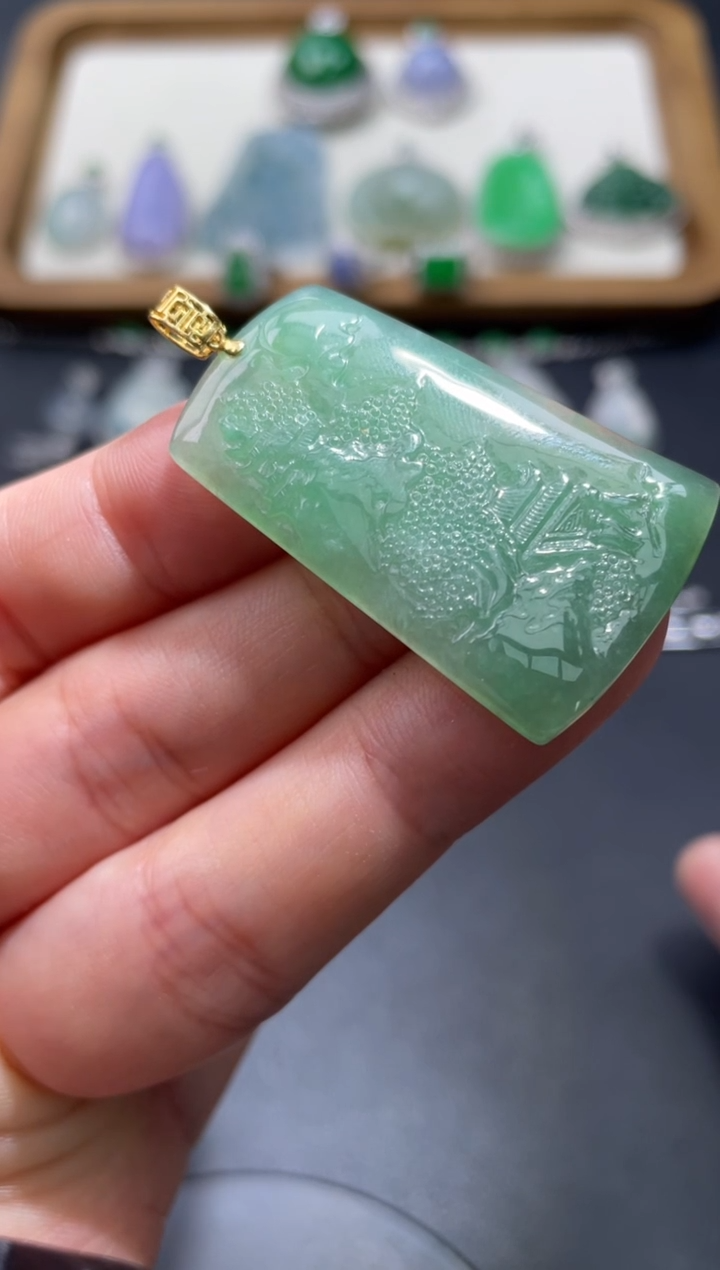 【闪购商品】翡翠颈饰18K金镶嵌22..........