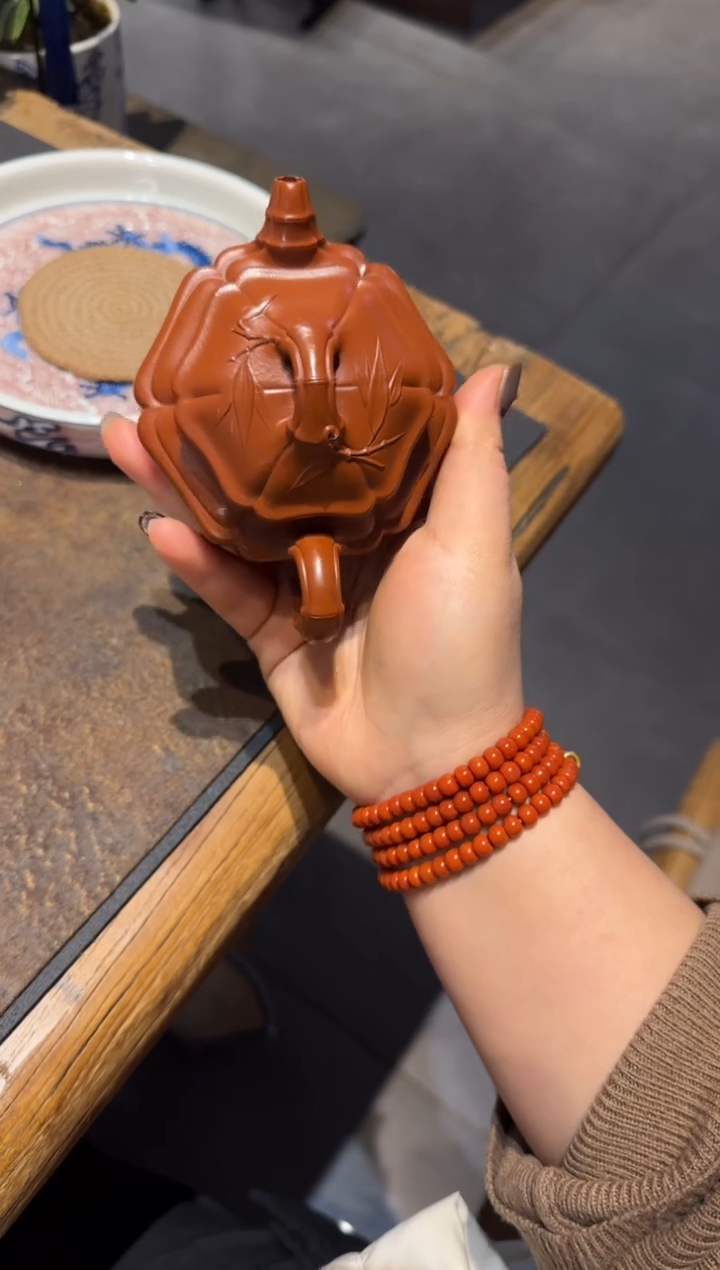 【闪购商品】紫砂茶壶六方海棠双线竹鼓