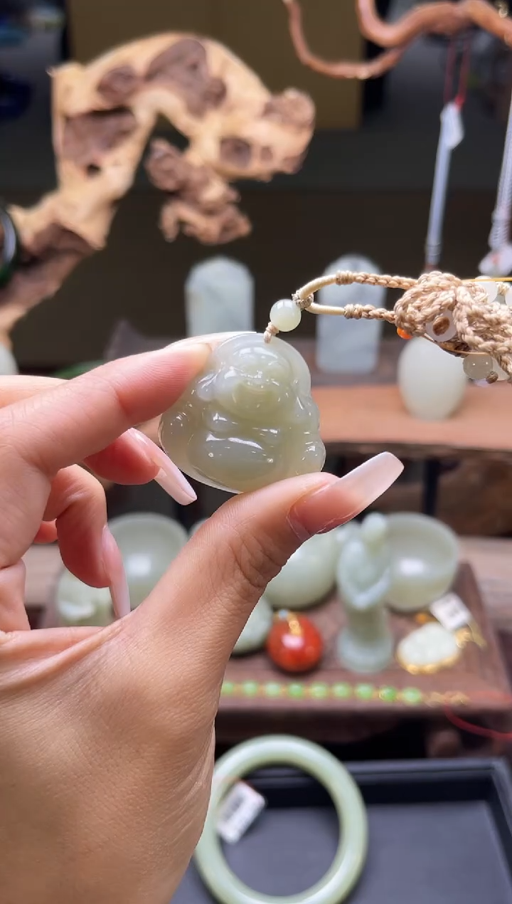 【闪购商品】和田玉吊坠未镶嵌且末青白佛公9001770