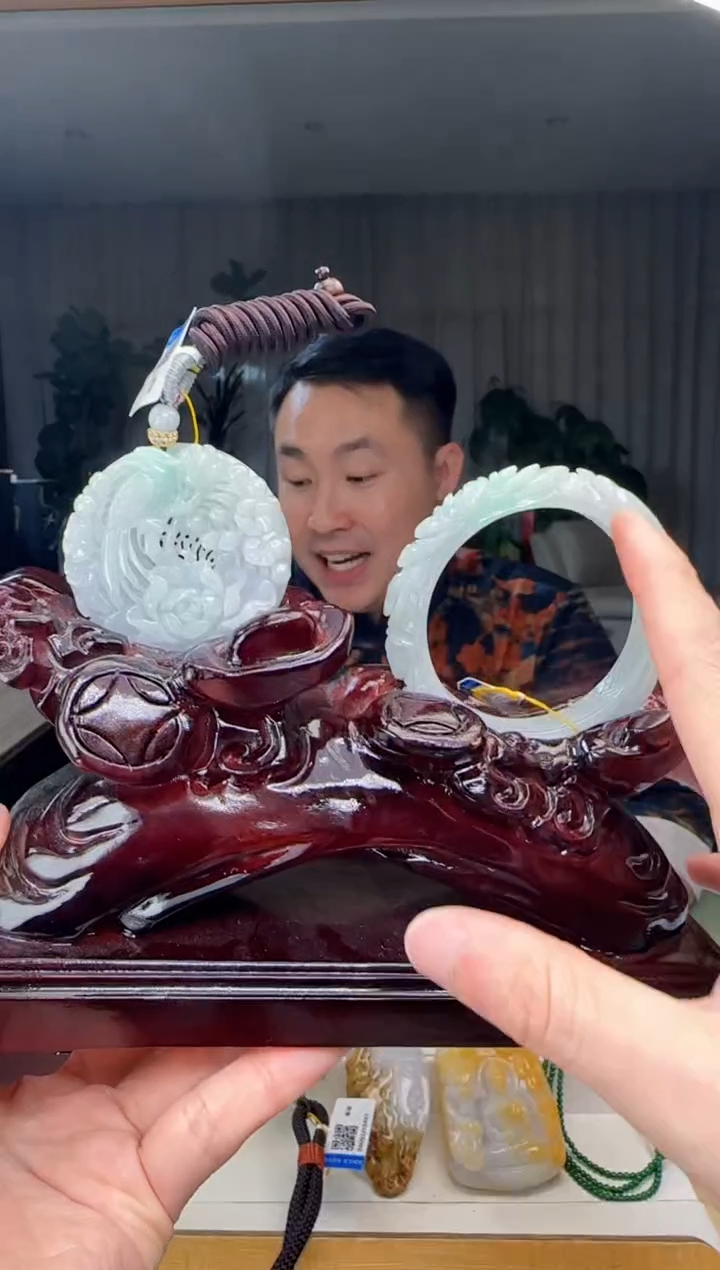 【闪购商品】翡翠摆件未镶嵌DY@@960Q3J15125