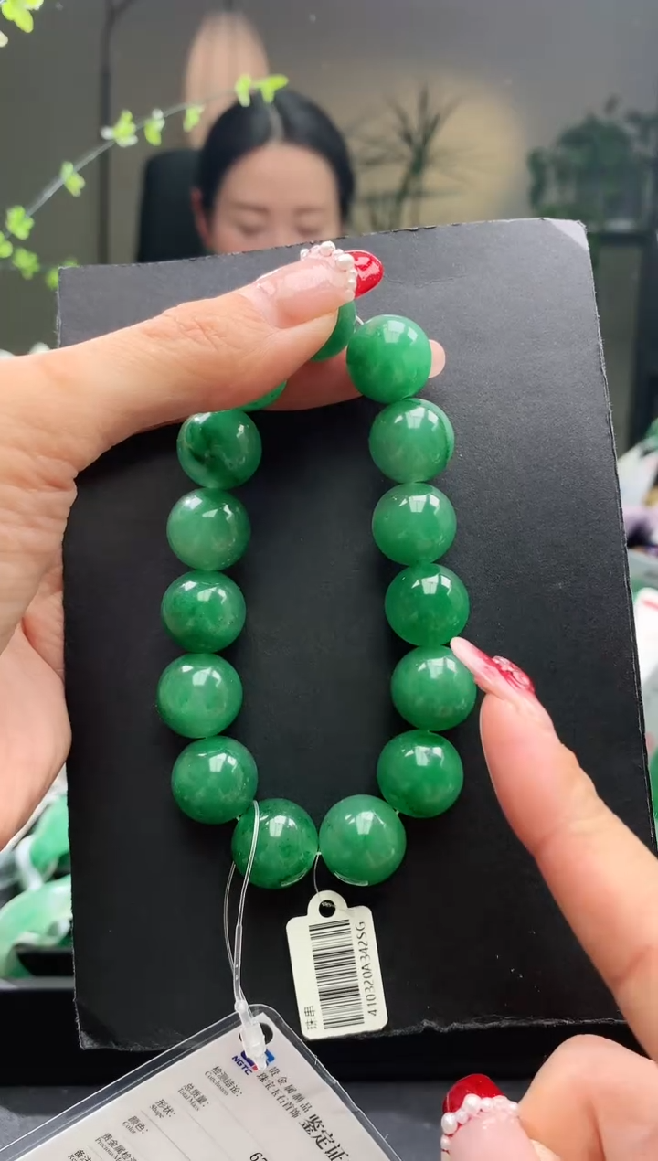 【闪购商品】石英质玉手串未镶嵌手串