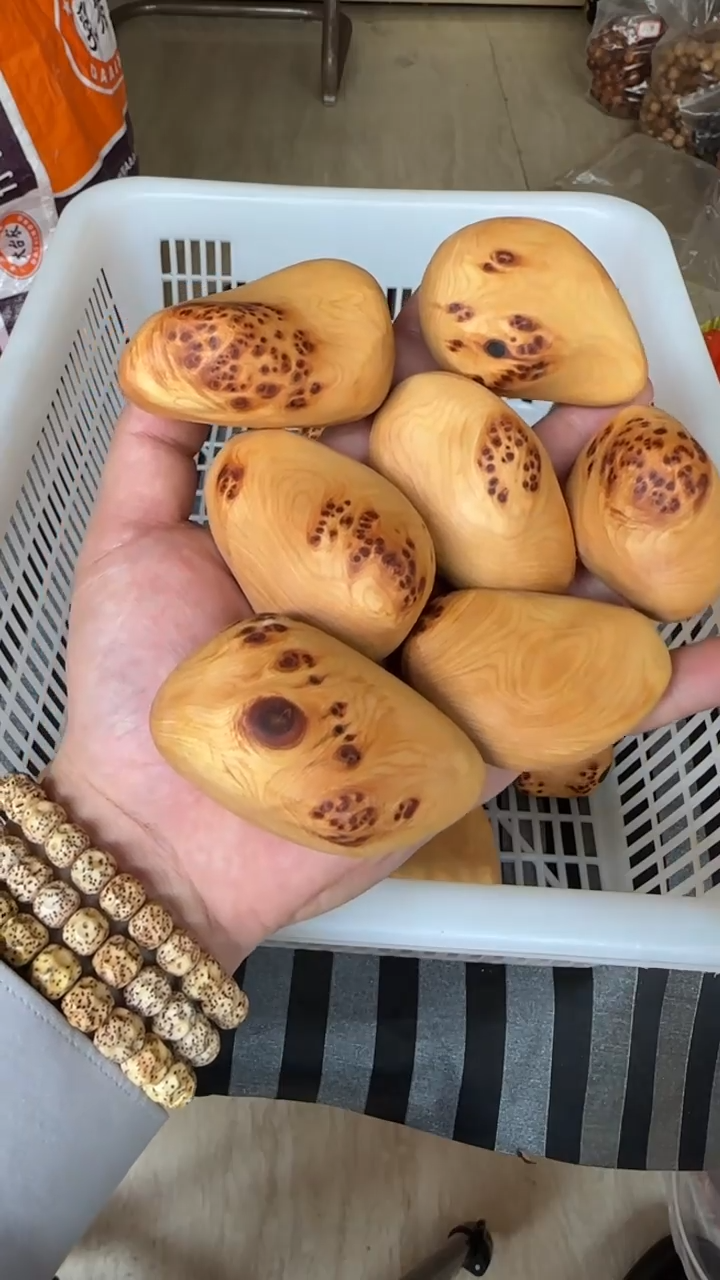 柏木（崖柏）其他徐行小店陕西料太行崖柏随性把件7个