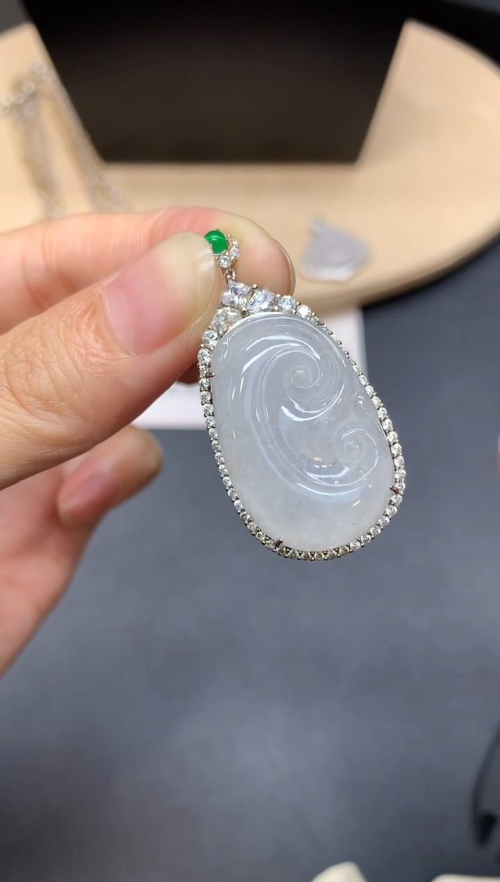 【闪购商品】翡翠吊坠(不含链)银S925镶嵌如意【多样性发其一】