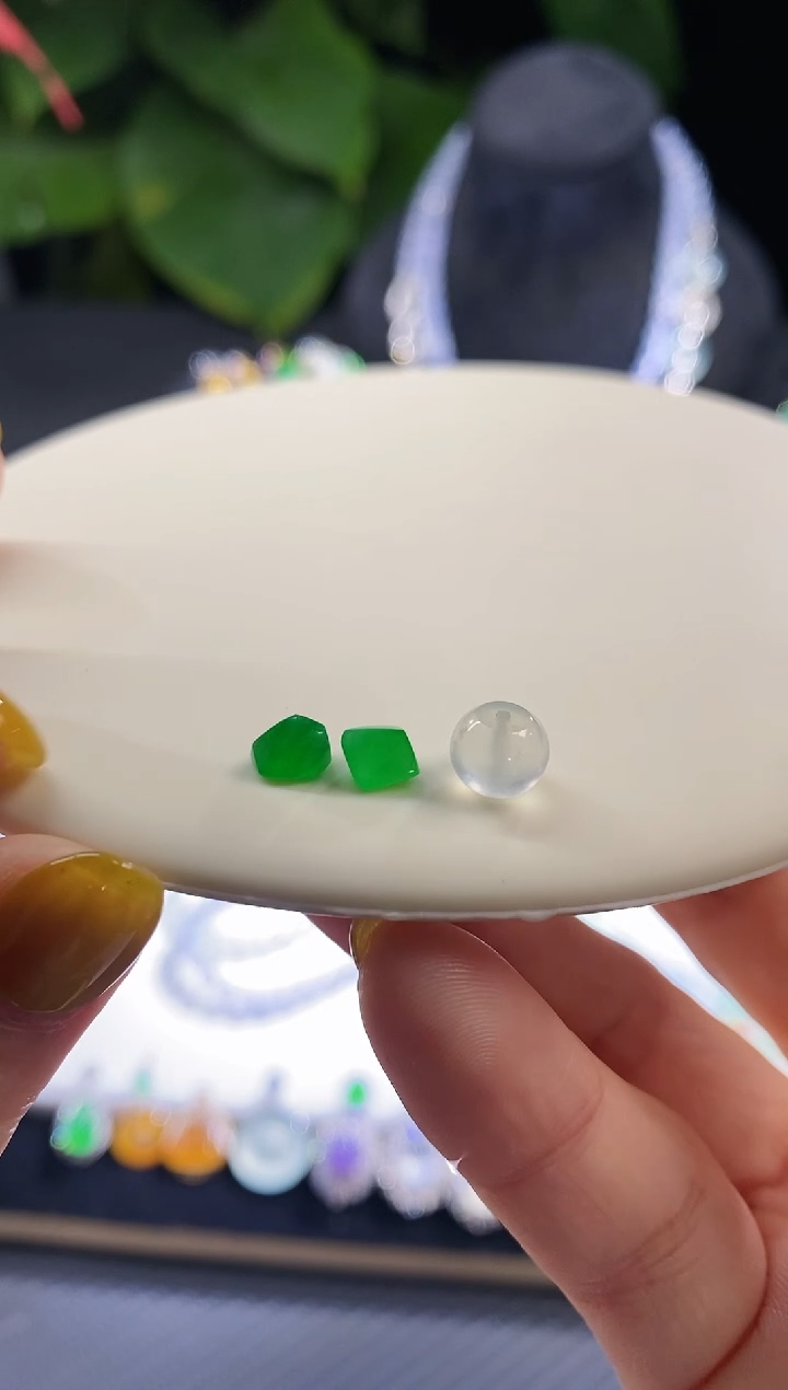 【闪购商品】翡翠挂件未镶嵌多样性发其一（单颗）