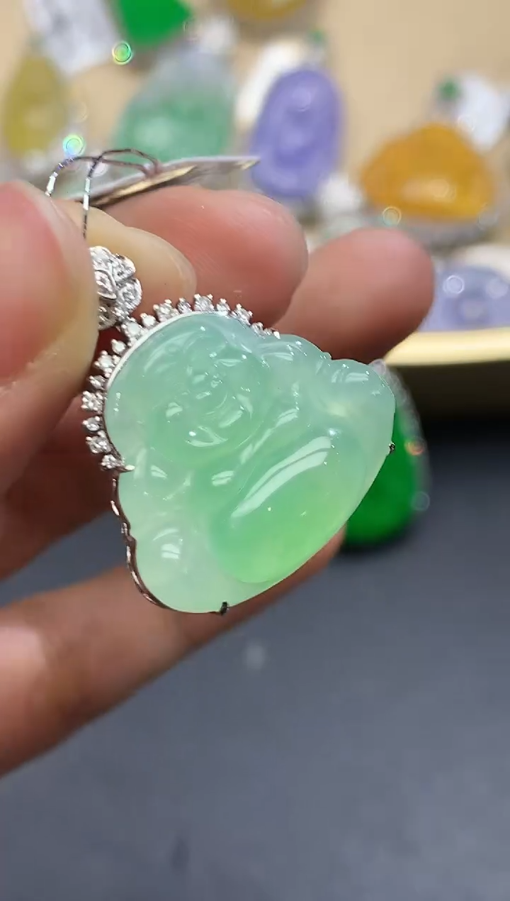 【闪购商品】翡翠吊坠(不含链)18K金镶嵌4588