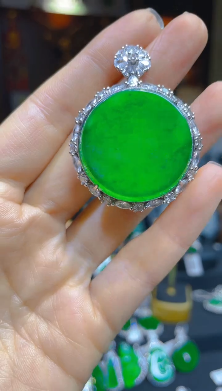 【闪购商品】翡翠颈饰银S925镶嵌123217天然A货翡翠吊坠