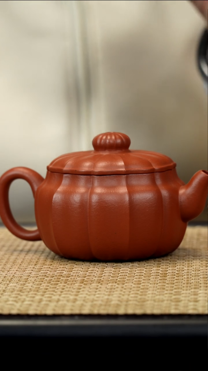 【闪购商品】紫砂茶壶生砂筋纹和韵170cc