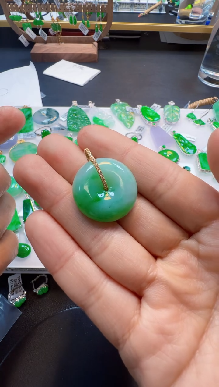 【闪购商品】定制翡翠18K金镶嵌3500元