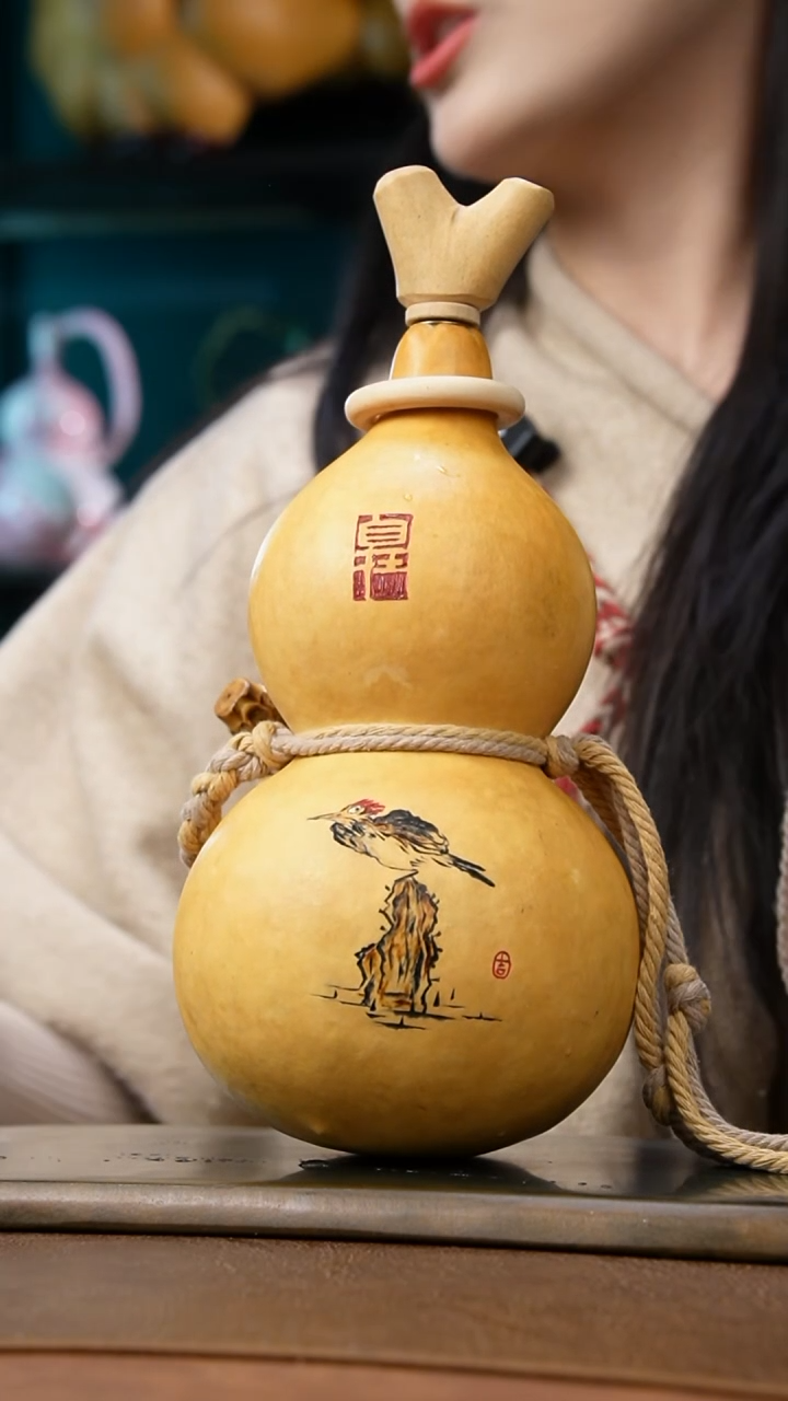 热水酒葫芦一物一拍D174