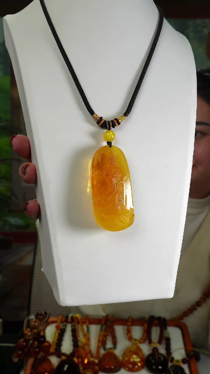 【闪购商品】蜜蜡颈饰未镶嵌福利