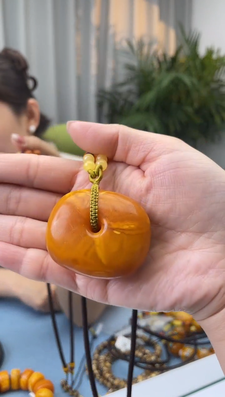 【闪购商品】蜜蜡珠宝奇石未镶嵌假一罚十，发一件036