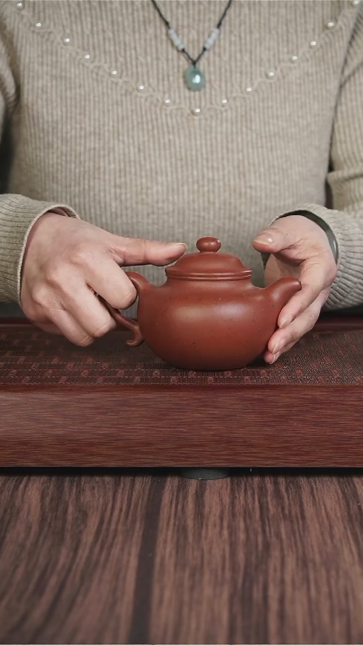 【闪购商品】紫砂茶壶老朱泥 莲子