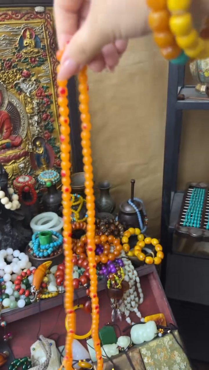 香榧木----丁丁丁-----一点红