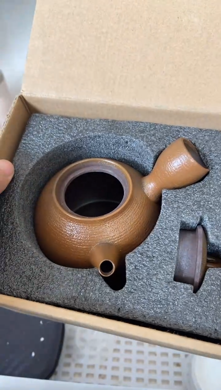 杯无运费险有瑕疵的摄影的产品有使用过的痕迹有点脏介意勿拍