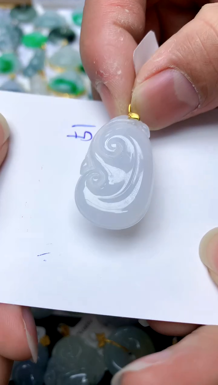 【闪购商品】翡翠颈饰18K金镶嵌51天然A货翡翠