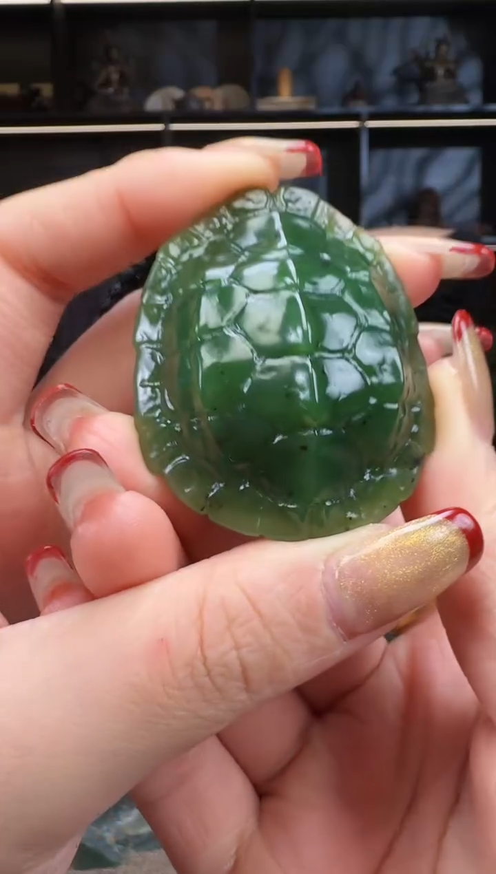 【闪购商品】和田玉1未镶嵌碧玉龟把件