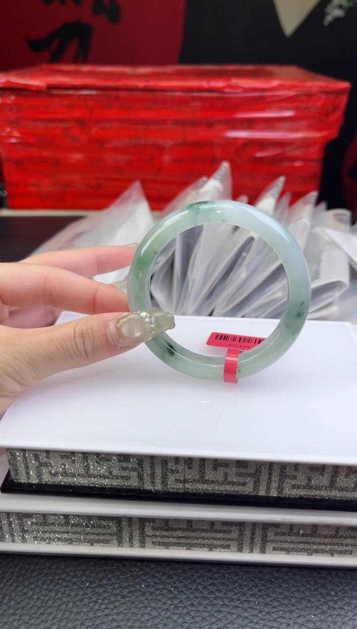 【闪购商品】翡翠手镯未镶嵌翡翠手镯4