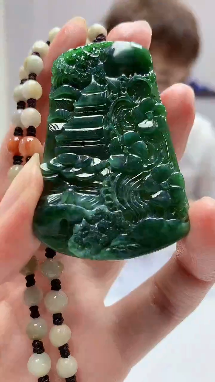 【闪购商品】定制翡翠未镶嵌4868zm-毛货挂件190