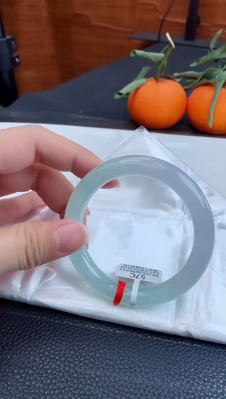 【闪购商品】翡翠手镯未镶嵌缅甸天然翡翠A货手镯
