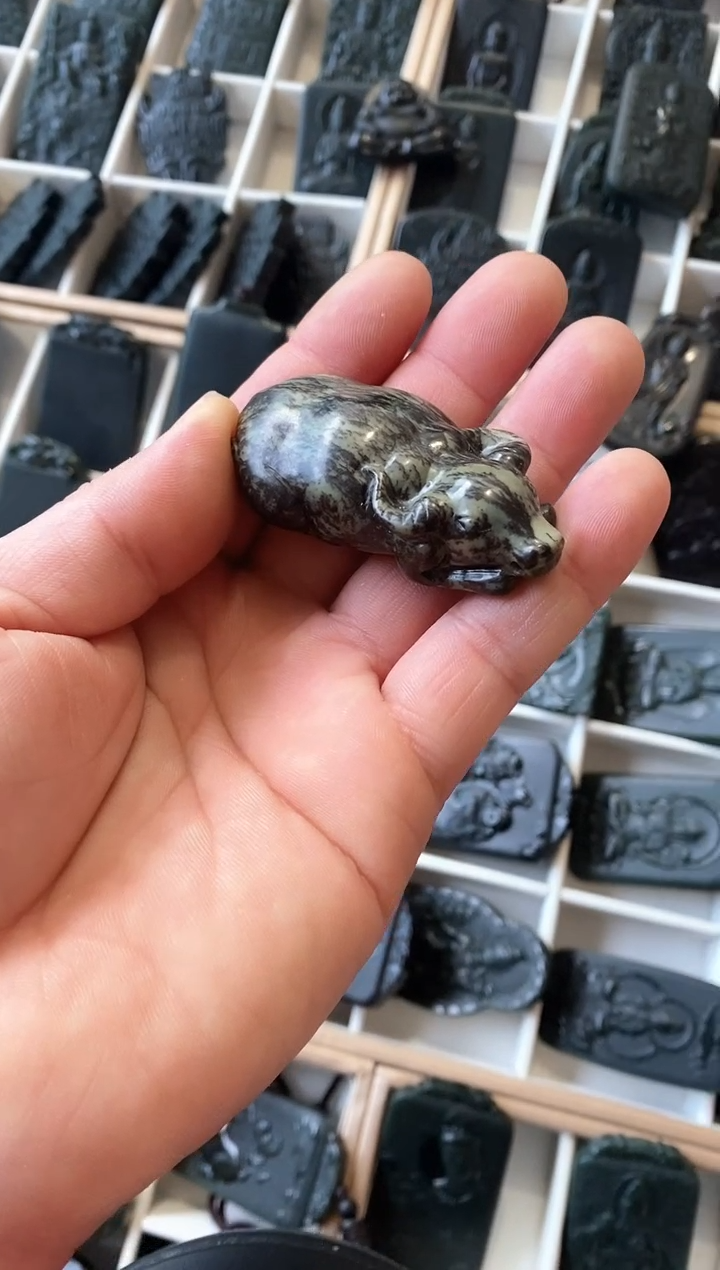 【闪购商品】和田玉吊坠(不含链)未镶嵌草花