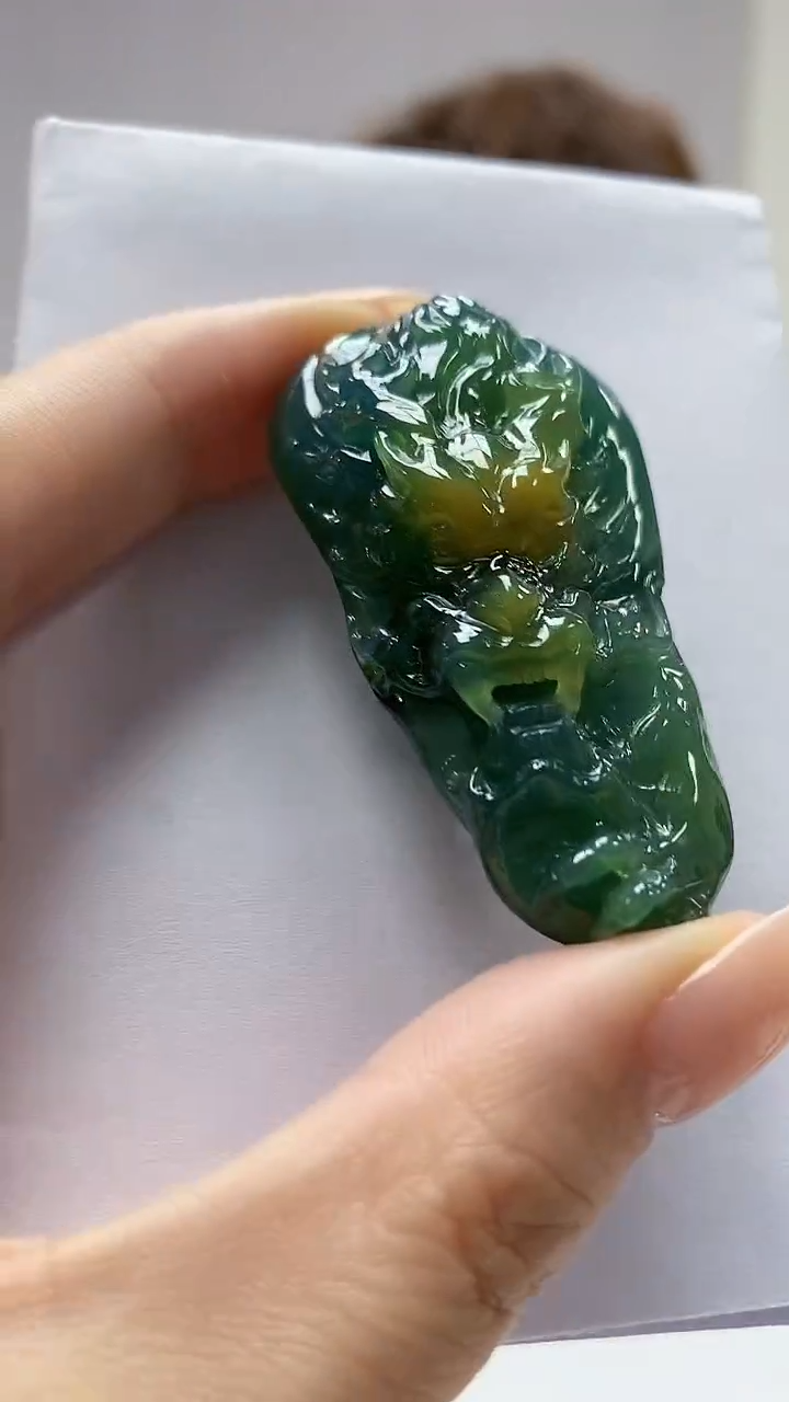 【闪购商品】定制翡翠未镶嵌4868DD-毛货挂件83