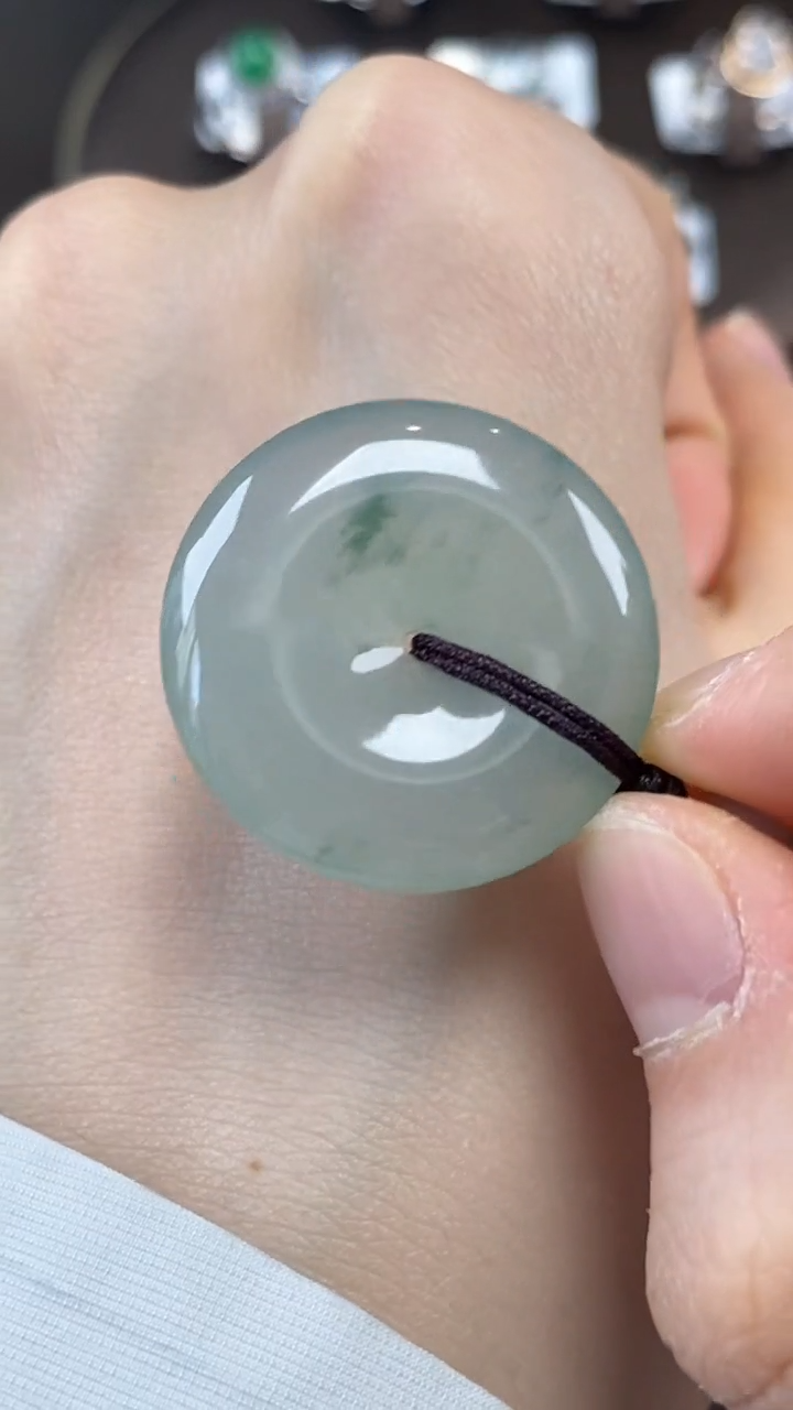 翡翠未镶嵌吊坠(不含链)翡翠平安扣