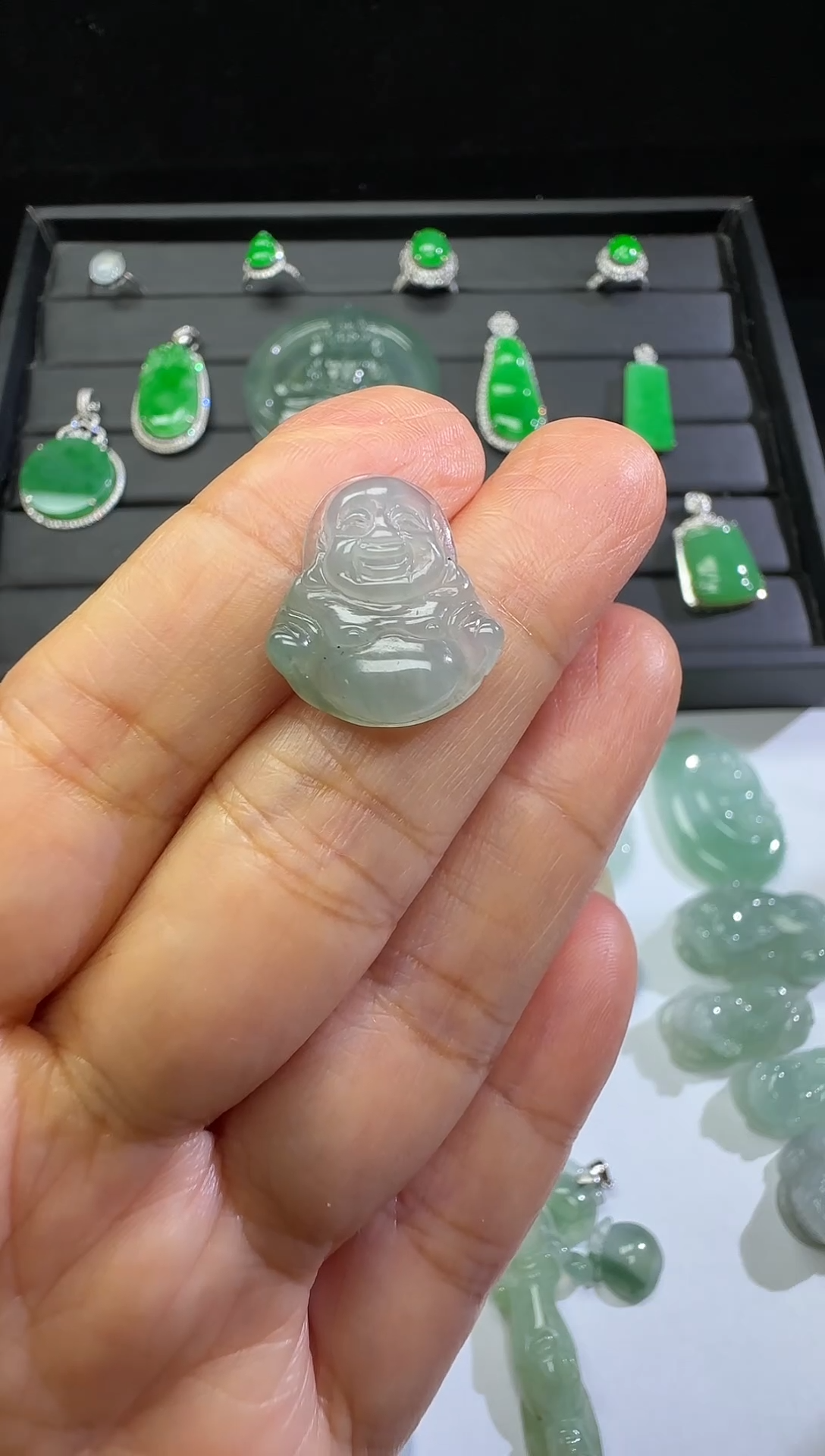 【闪购商品】翡翠吊坠(不含链)未镶嵌小佛公