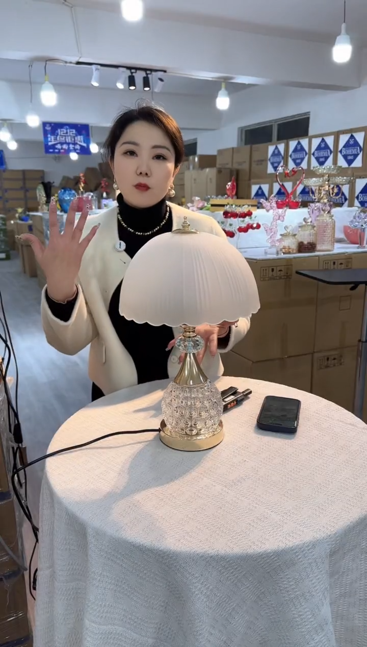 【闪购商品】琉璃泰新花器L-37