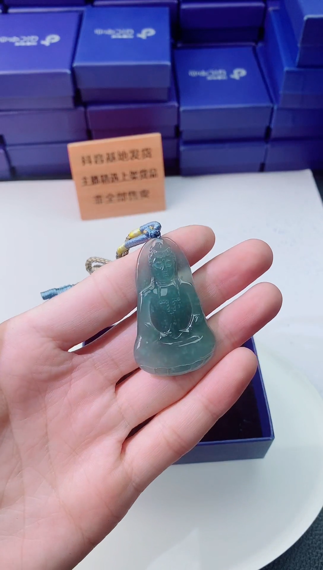 翡翠未镶嵌颈饰1111111111