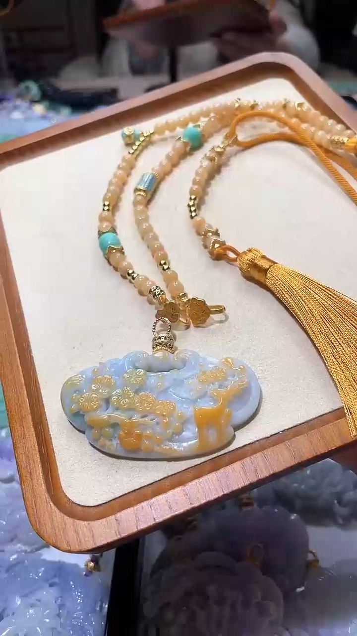 【闪购商品】翡翠颈饰未镶嵌吊坠