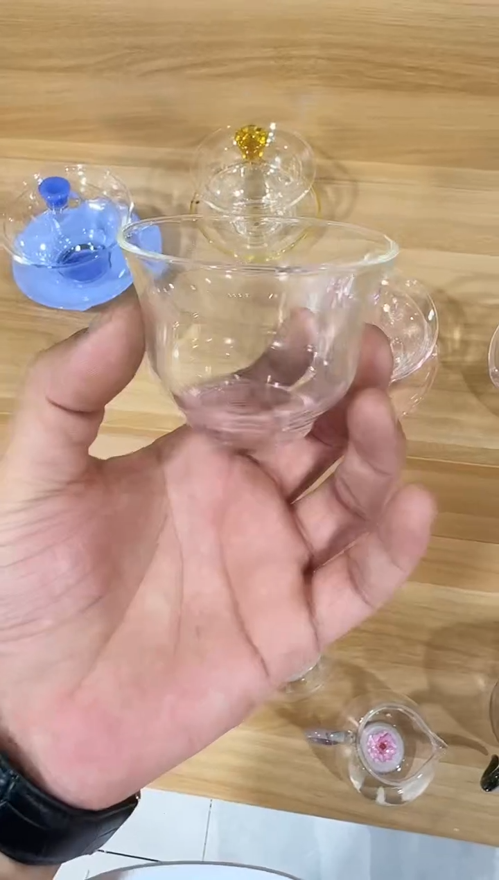 H***嘿粉色清杯一只装金标简装发货