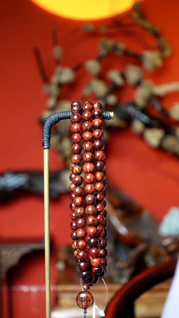 木贺****店本降真香红降花梨公高货0.8*108手串