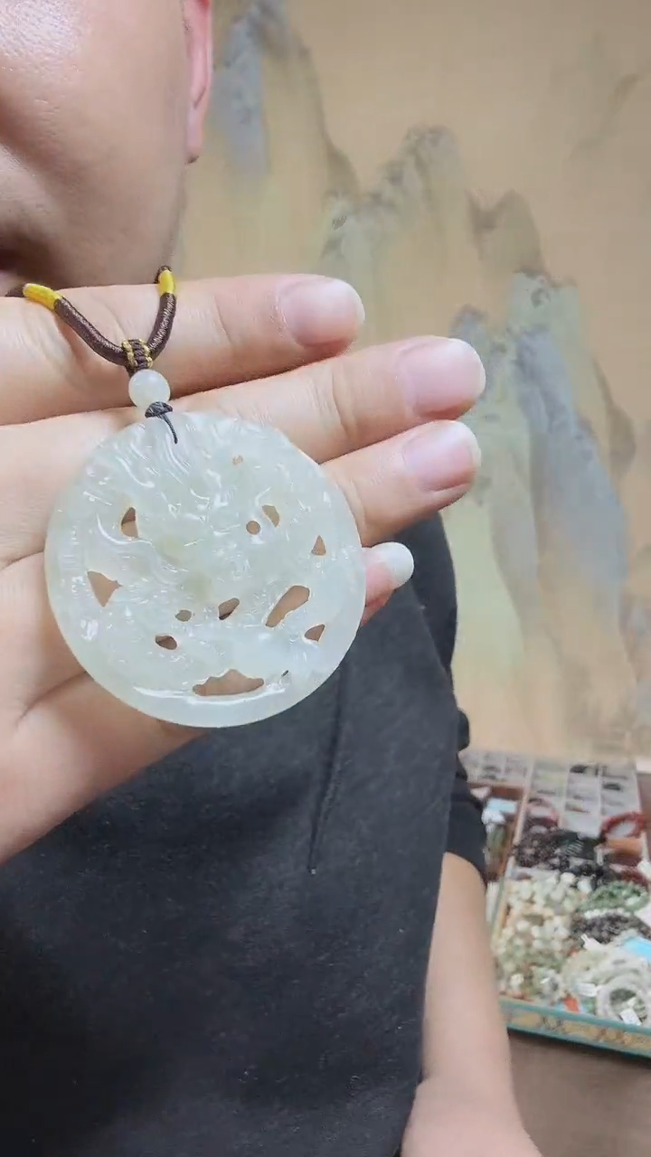 【闪购商品】和田玉颈饰未镶嵌.