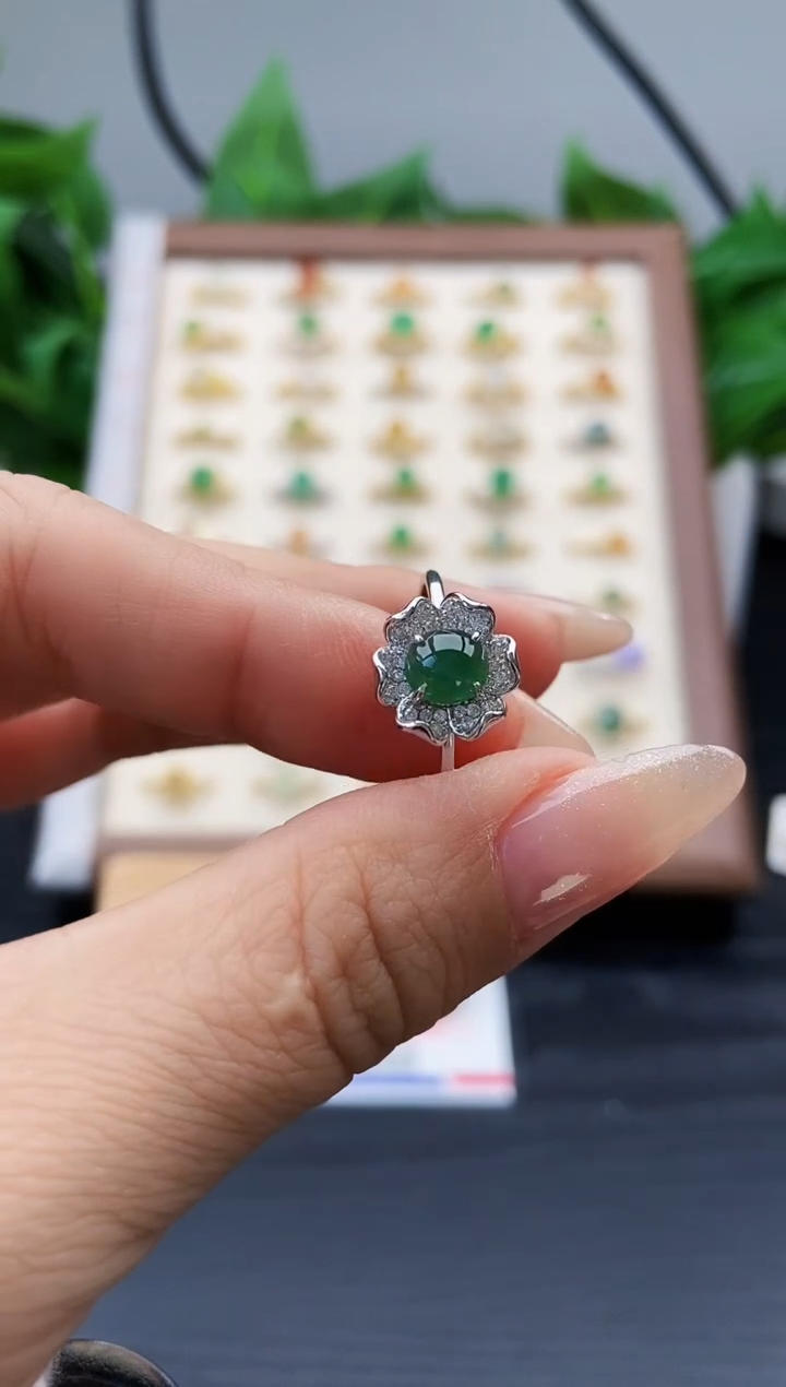 银S925镶嵌戒指翡翠12