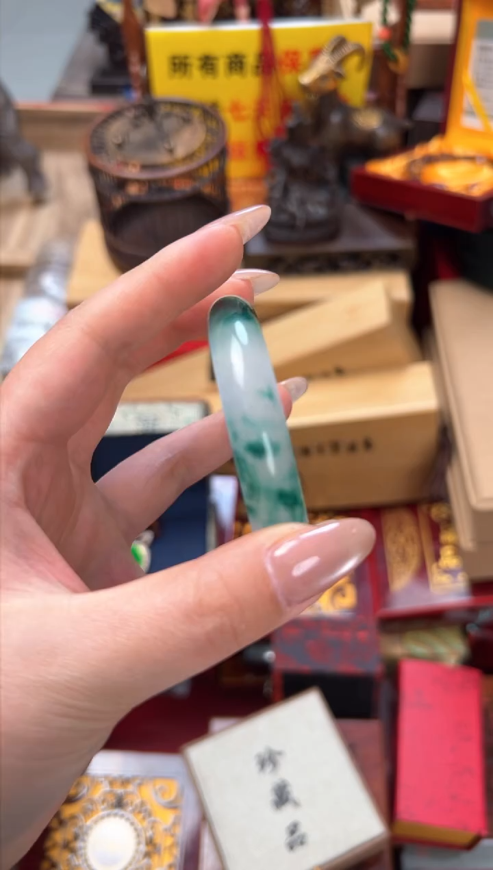 【闪购商品】翡翠挂件未镶嵌——————————