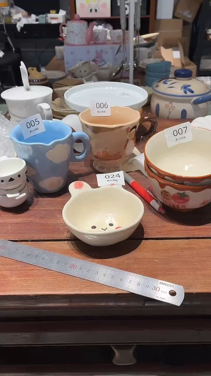 瓷024 兔子 味碟 瑕疵