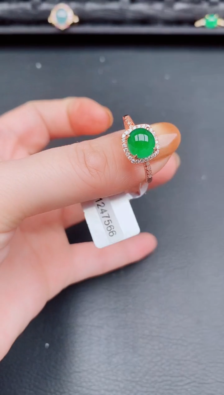 【闪购商品】翡翠戒指银S925镶嵌天然a货翡翠302